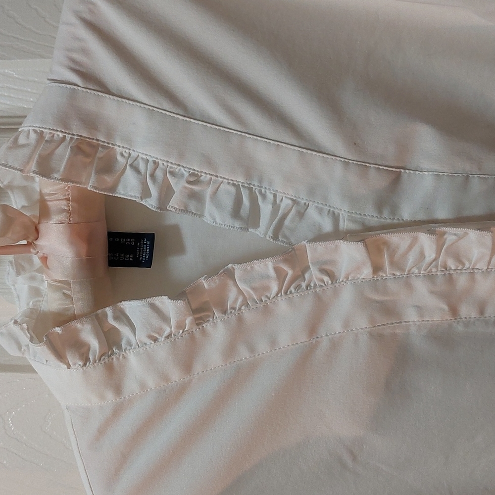 Ladies White Ruffled Button Down - image 2